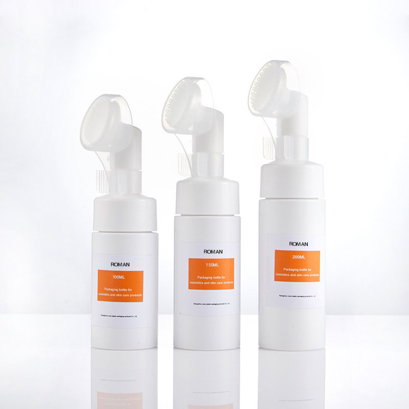Soft Silicone Brush Head Foam Bottle Facial Cleanser Foaming Bottle Pet Press Facial Cleanser Mousse Bottle 100ml 120ml 150ml 200ml